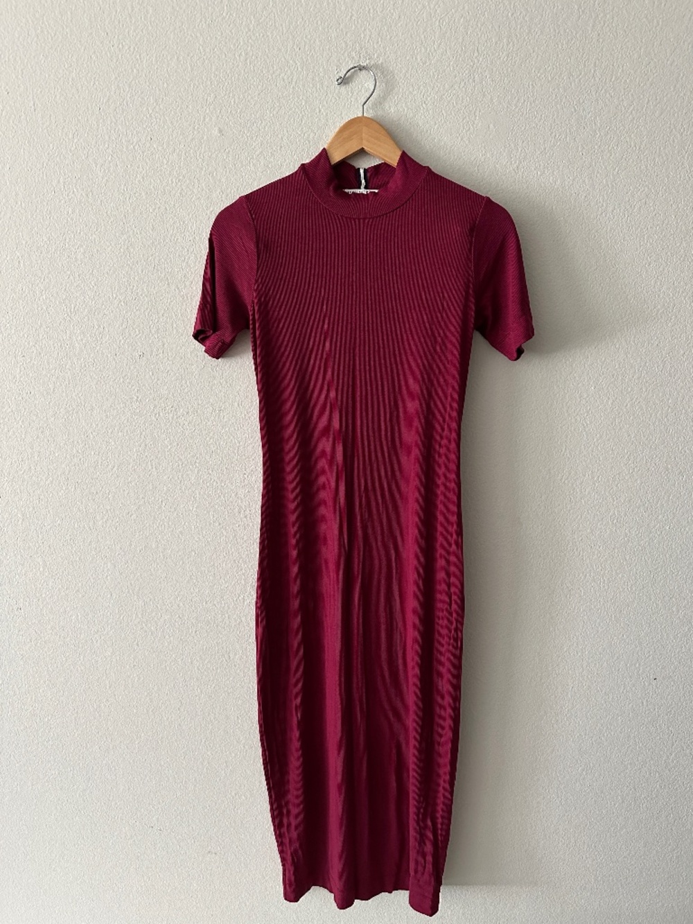 Stateside Burgundy Ribbed Mock Neck Zip Back Maxi Dress Women's Size S